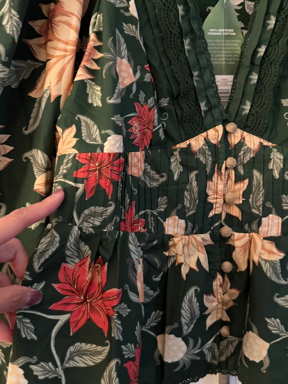 BNWT FARM Rio Dark Green Floral V-Neck Blouse Top cotton size M - Picture 11 of 13